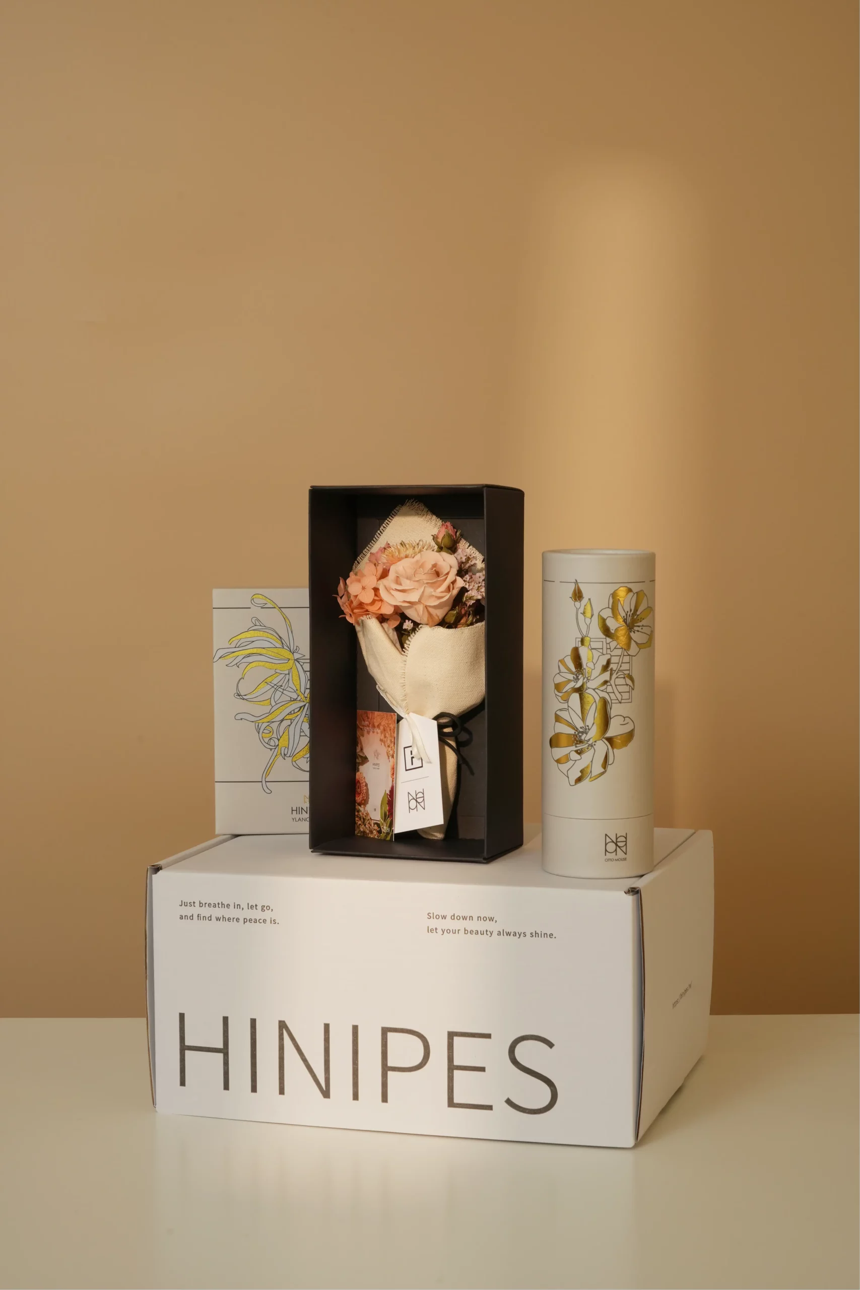 新手保養順序 HINIPES 洗顏慕斯與面膜保養組合